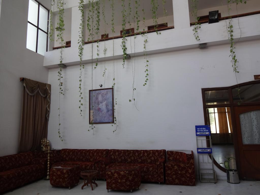 قاليور Hotel Sita Manor المظهر الخارجي الصورة