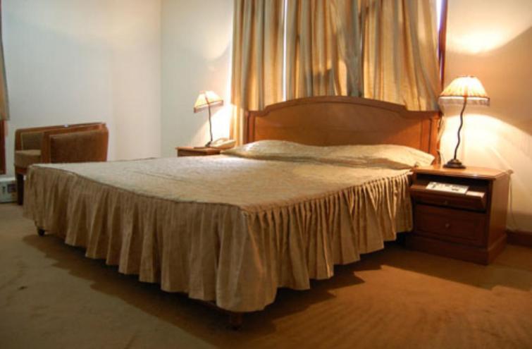 قاليور Hotel Sita Manor المظهر الخارجي الصورة